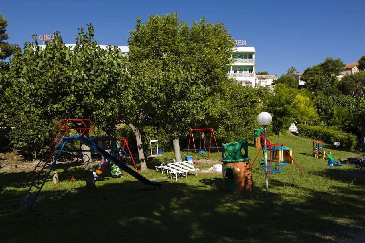 Hotel Eden Gigli Numana Exterior photo